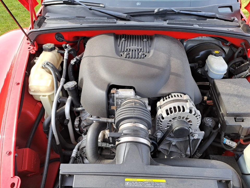 2006 Chevrolet SSR - Image 3 of 20