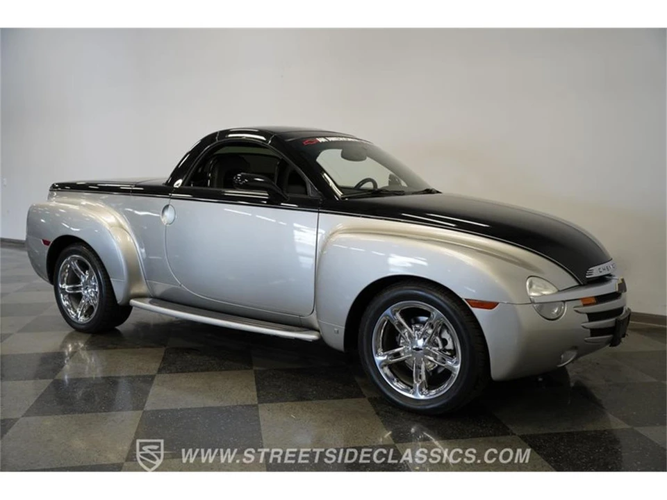 2006 Chevrolet SSR - Image 16 of 31