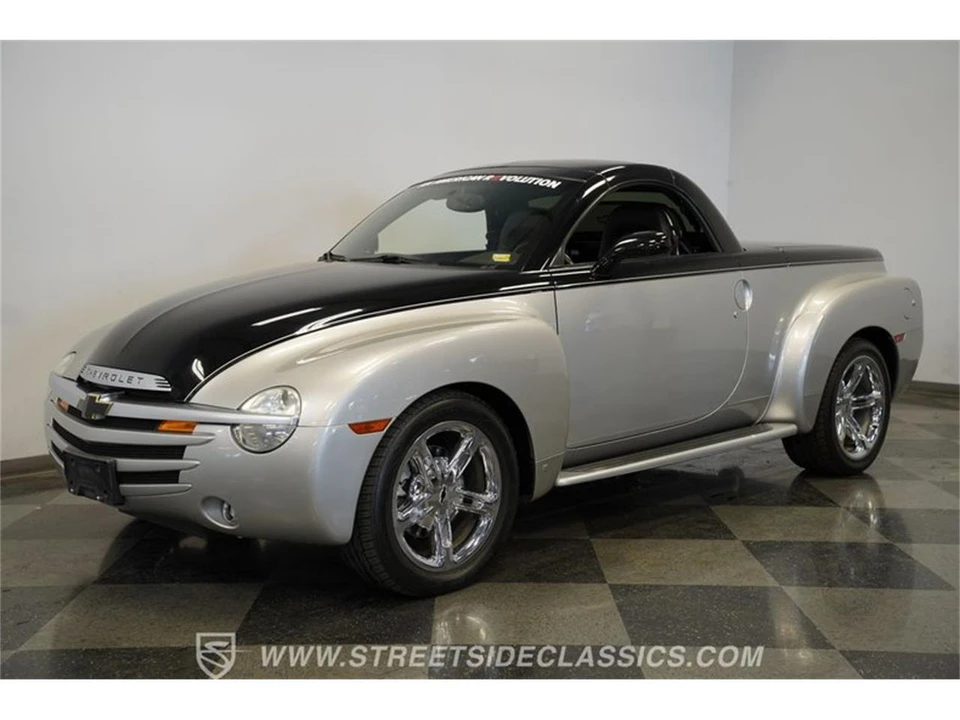 2006 Chevrolet SSR - Image 6 of 31