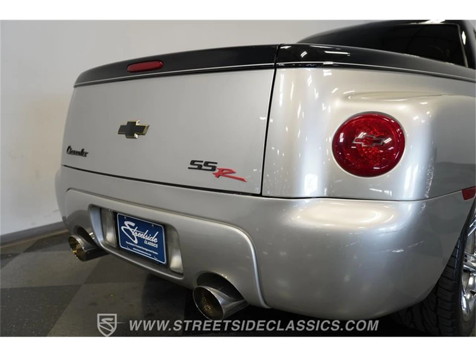 2006 Chevrolet SSR - Image 31 of 31