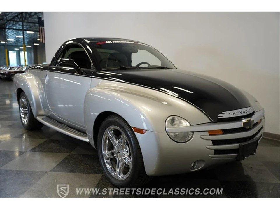 2006 Chevrolet SSR - Image 17 of 31