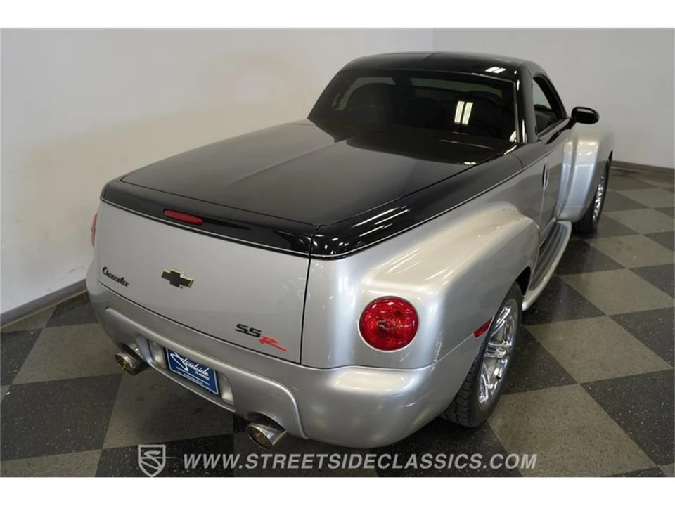 2006 Chevrolet SSR - Image 29 of 31
