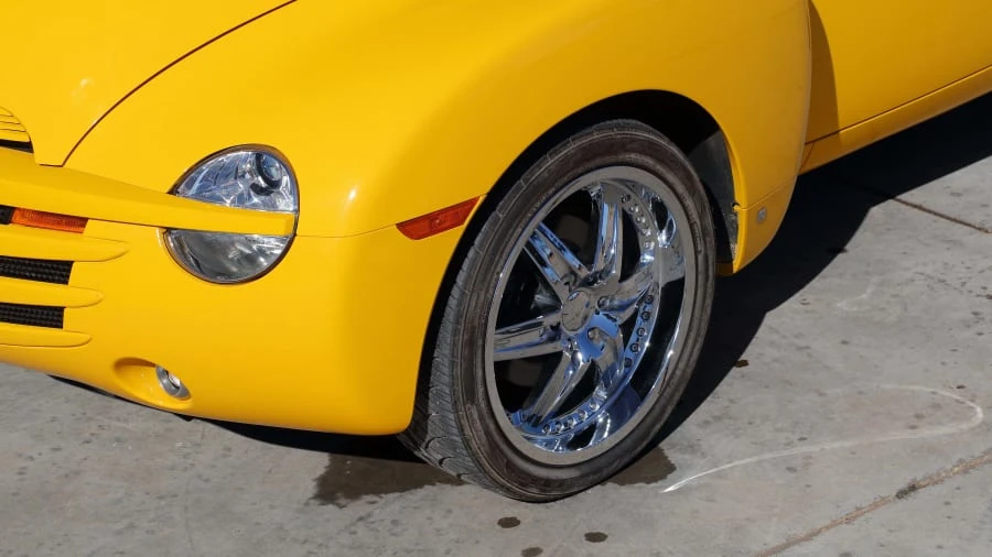 2006 Chevrolet SSR - Image 11 of 12