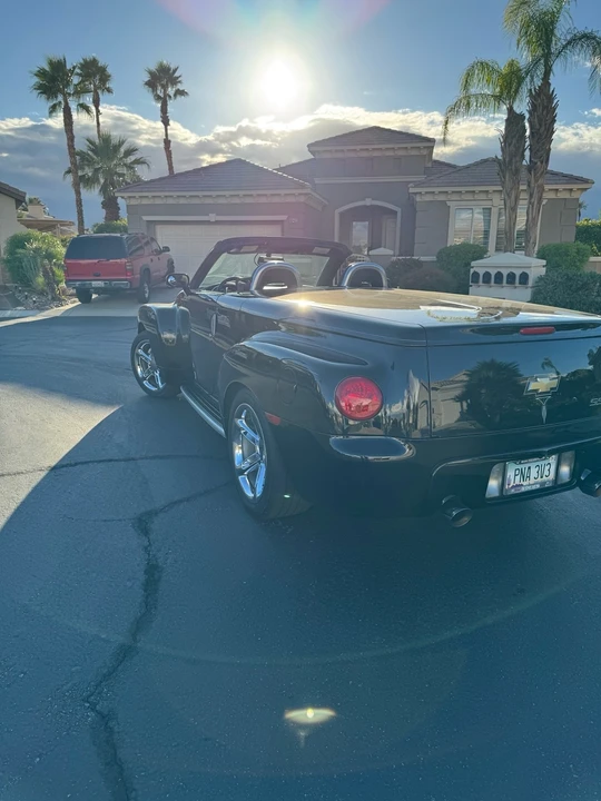 2006 Chevrolet SSR - Image 8 of 13