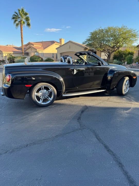2006 Chevrolet SSR - Image 5 of 13