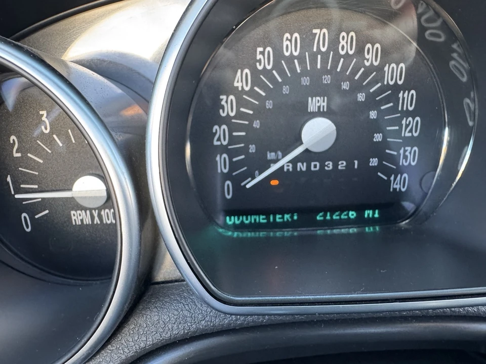 2006 Chevrolet SSR - Image 11 of 13