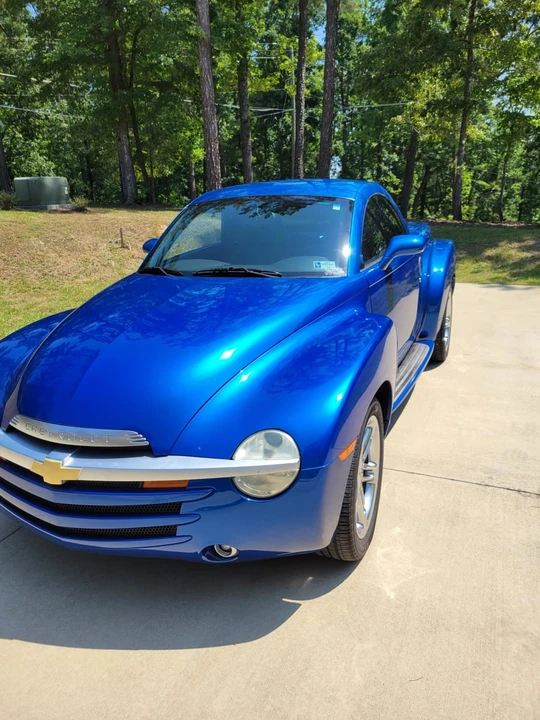 2006 Chevrolet SSR - Image 3 of 19