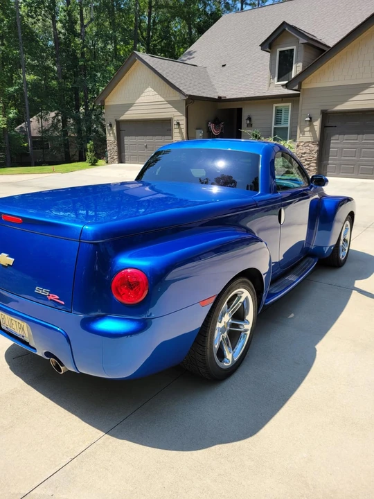 2006 Chevrolet SSR - Image 5 of 19