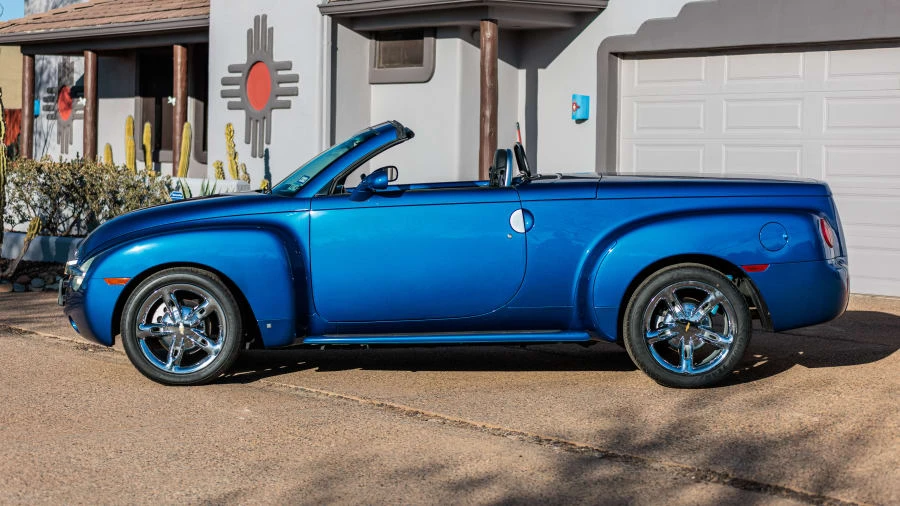 2006 Chevrolet SSR - Image 13 of 31