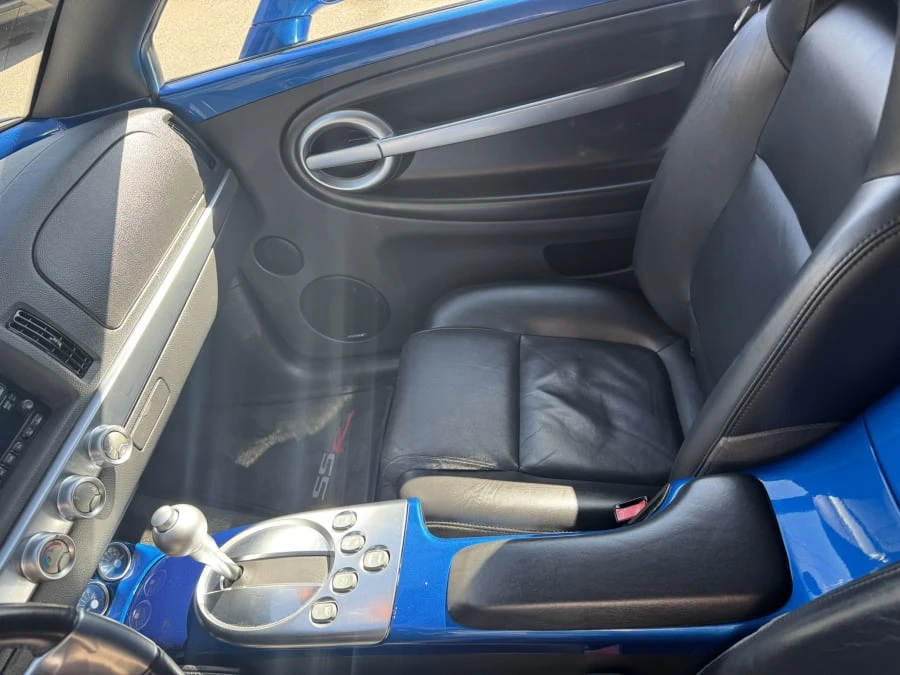 2006 Chevrolet SSR - Image 29 of 31