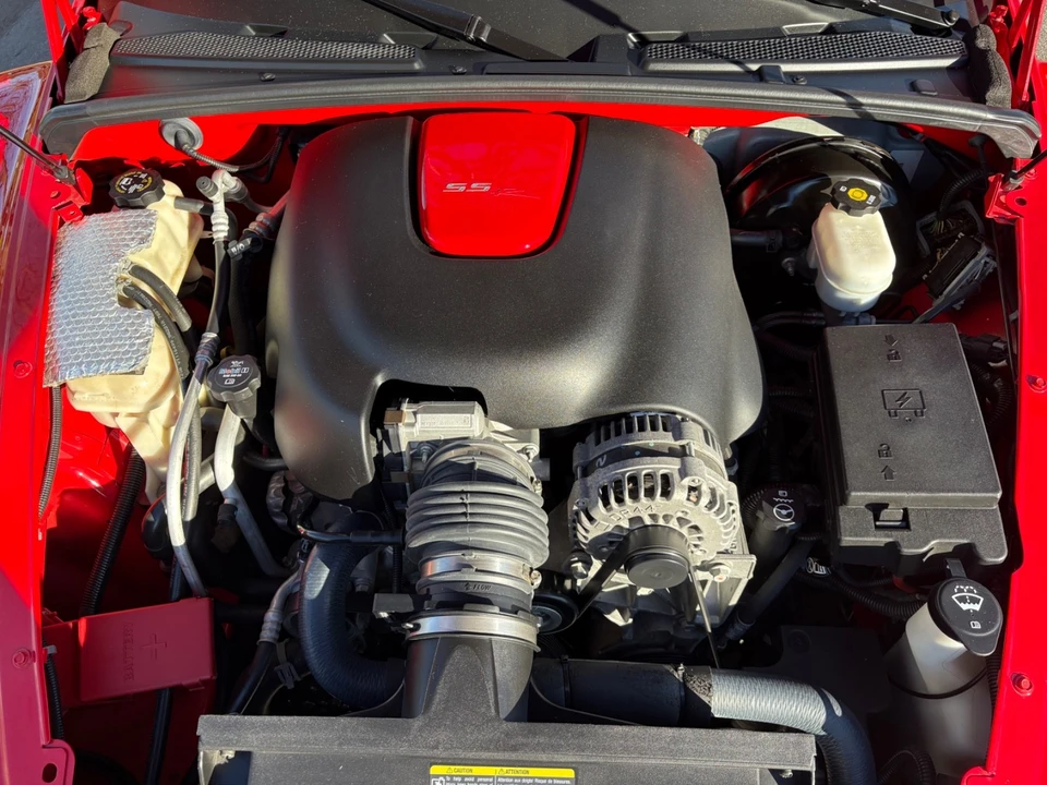 2006 Chevrolet SSR - Image 16 of 21