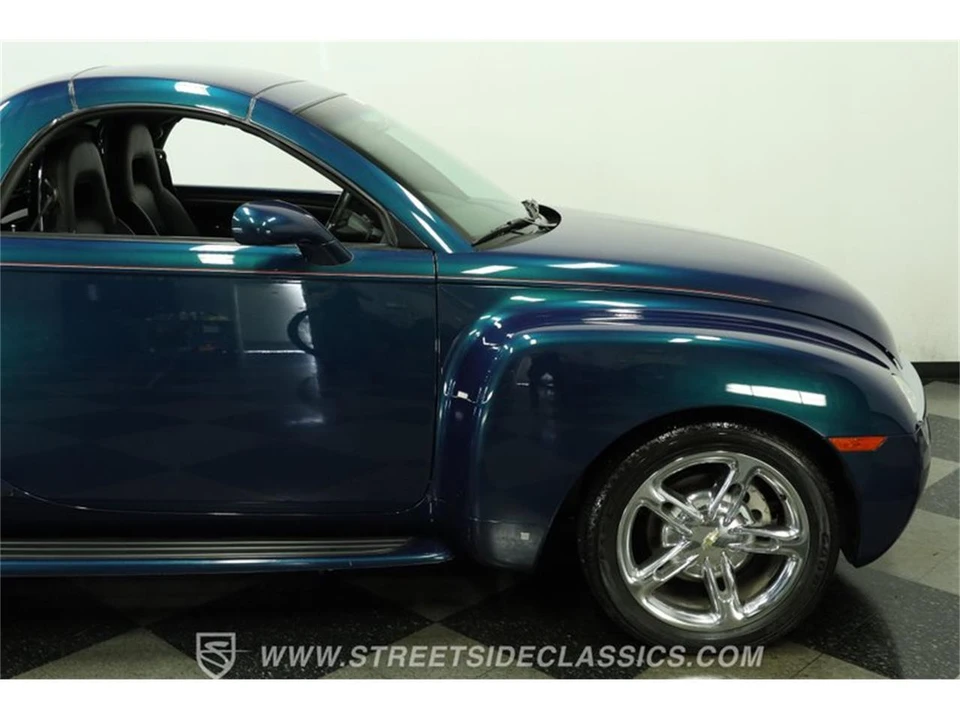 2006 Chevrolet SSR - Image 29 of 31