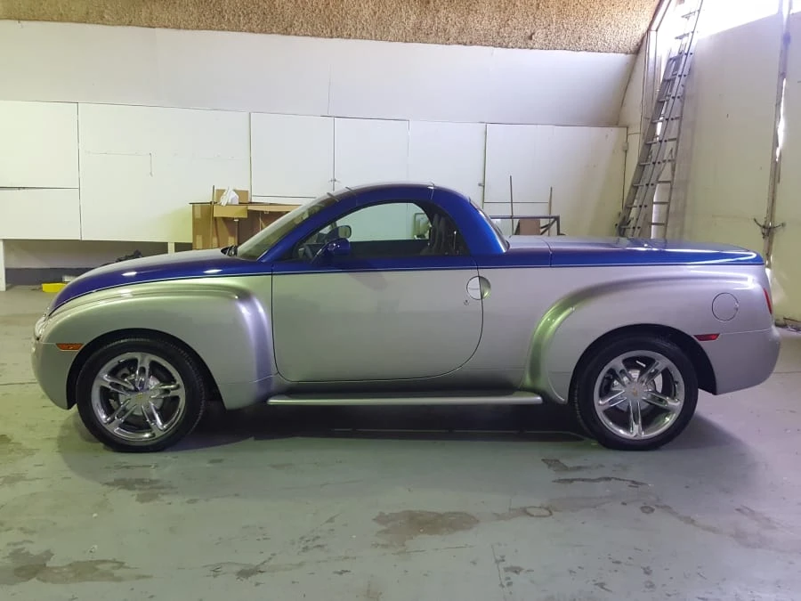 2006 Chevrolet SSR - Image 2 of 5
