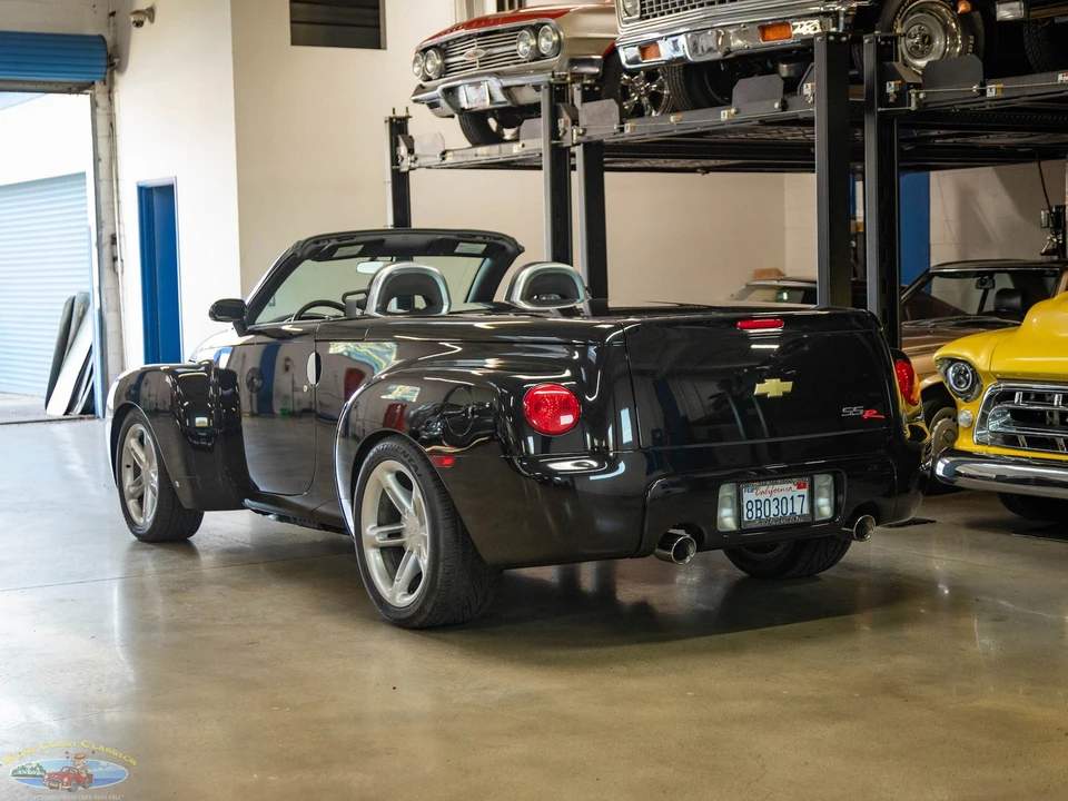 2006 Chevrolet SSR - Image 22 of 31