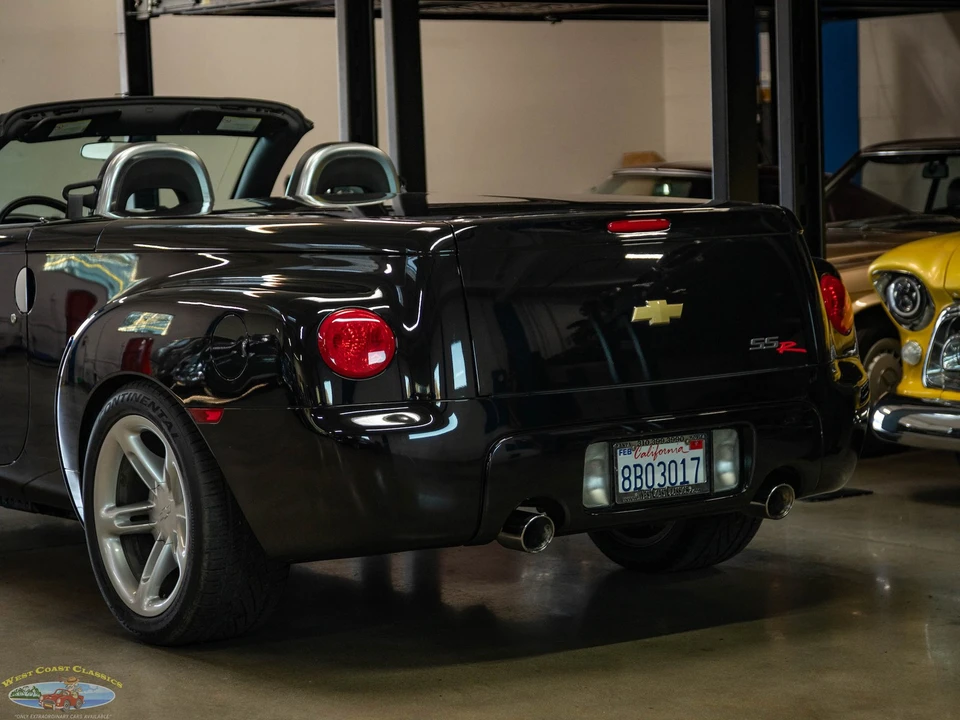 2006 Chevrolet SSR - Image 24 of 31