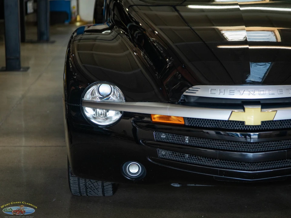 2006 Chevrolet SSR - Image 15 of 21