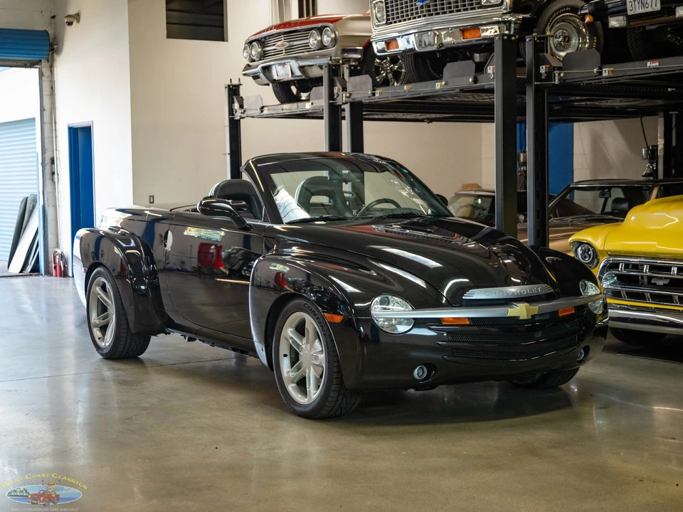 2006 Chevrolet SSR - Image 11 of 21