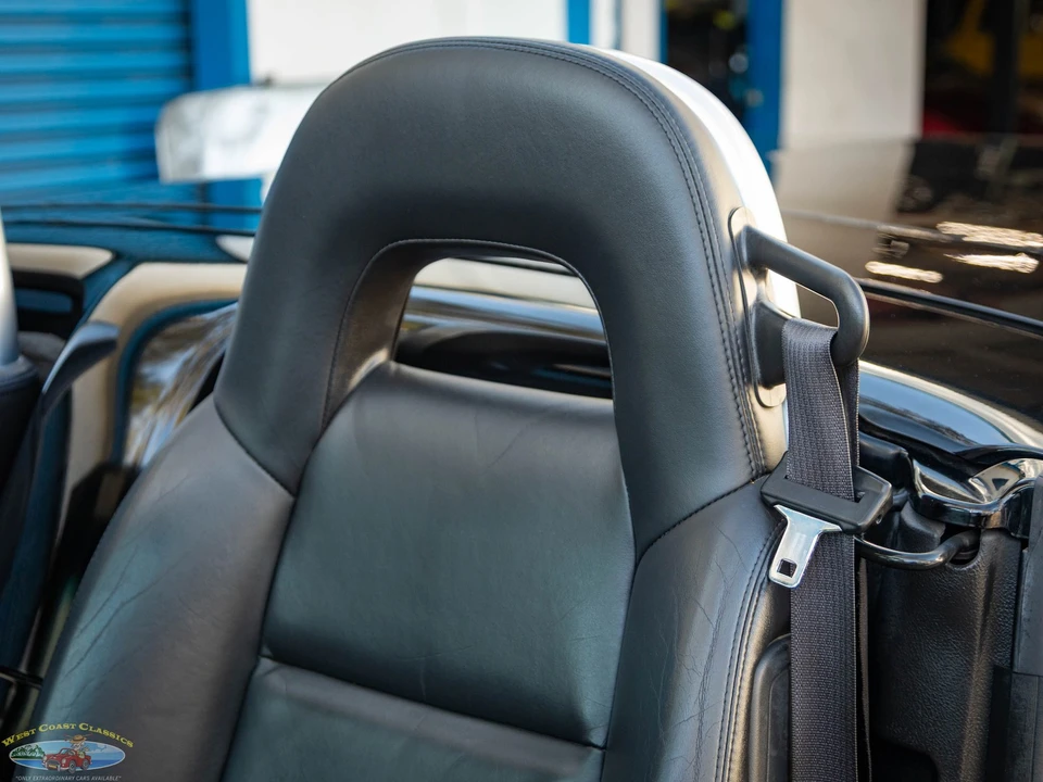 2006 Chevrolet SSR - Image 30 of 31