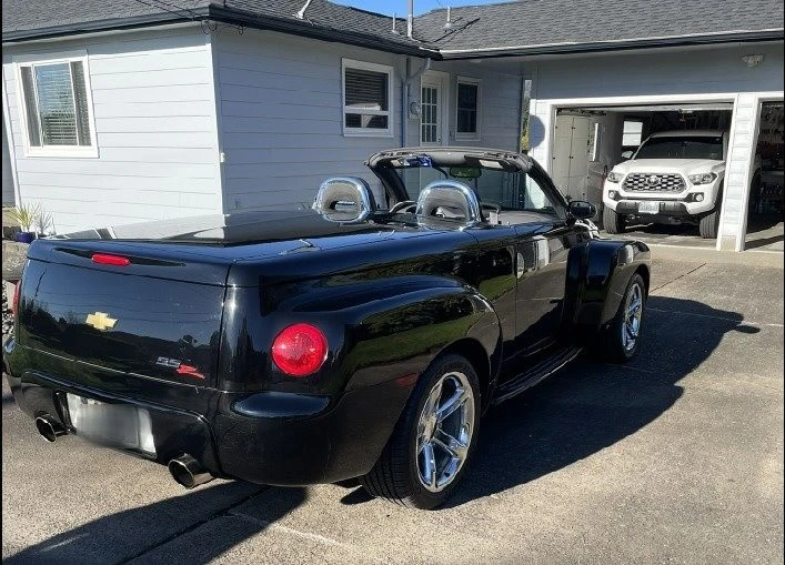 2006 Chevrolet SSR - Image 13 of 17