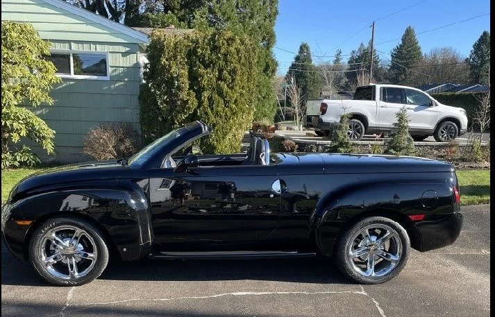 2006 Chevrolet SSR - Image 10 of 12