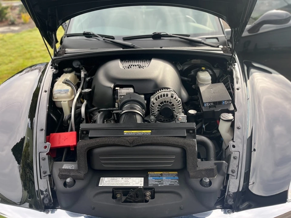 2006 Chevrolet SSR - Image 16 of 17