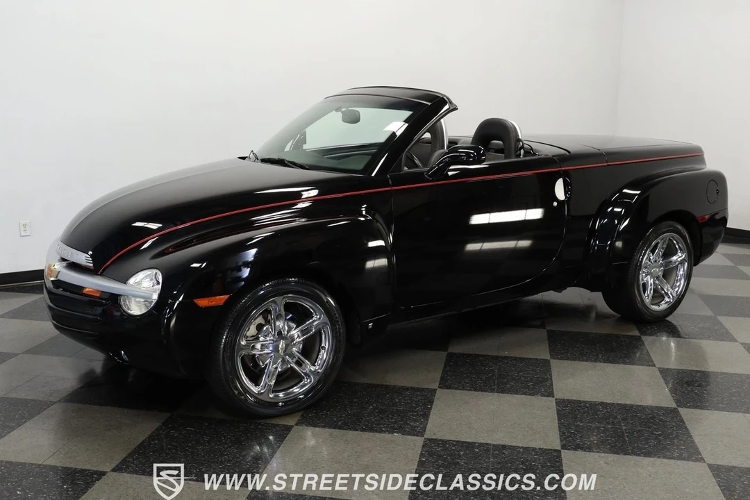 2006 Chevrolet SSR - Image 6 of 21