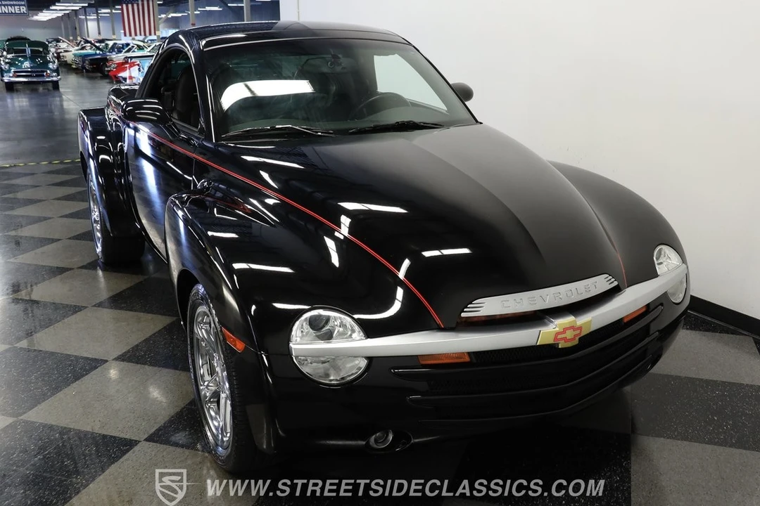2006 Chevrolet SSR - Image 14 of 21