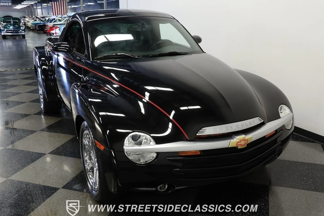 2006 Chevrolet SSR - Image 15 of 21