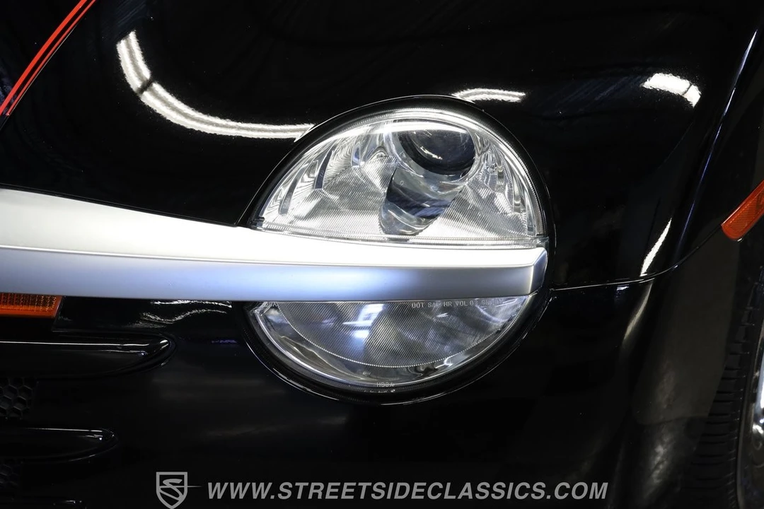 2006 Chevrolet SSR - Image 19 of 21
