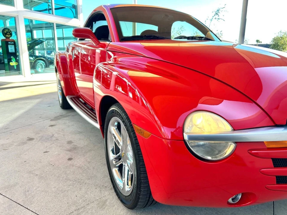 2006 Chevrolet SSR - Image 17 of 21