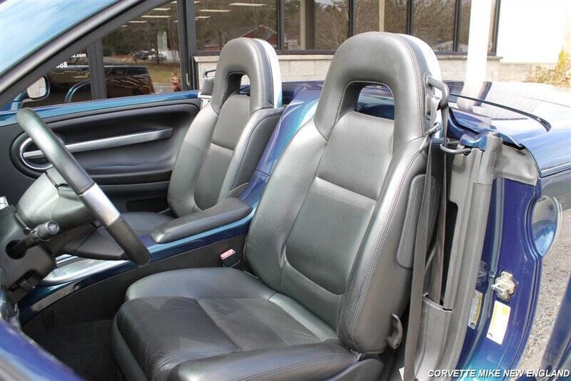 2006 Chevrolet SSR - Image 19 of 31