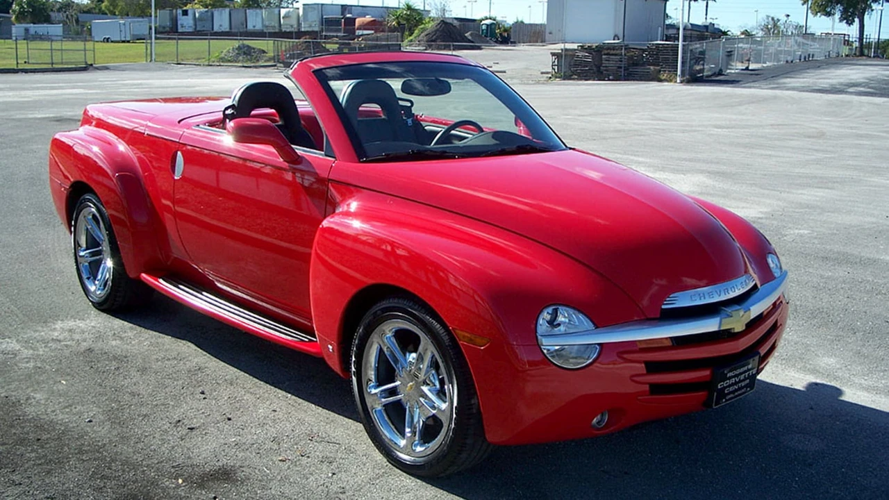 2006 Chevrolet SSR - Image 9 of 20