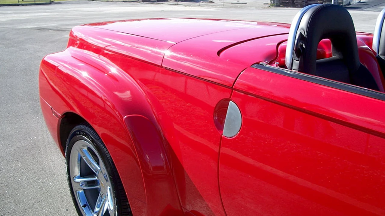 2006 Chevrolet SSR - Image 10 of 20