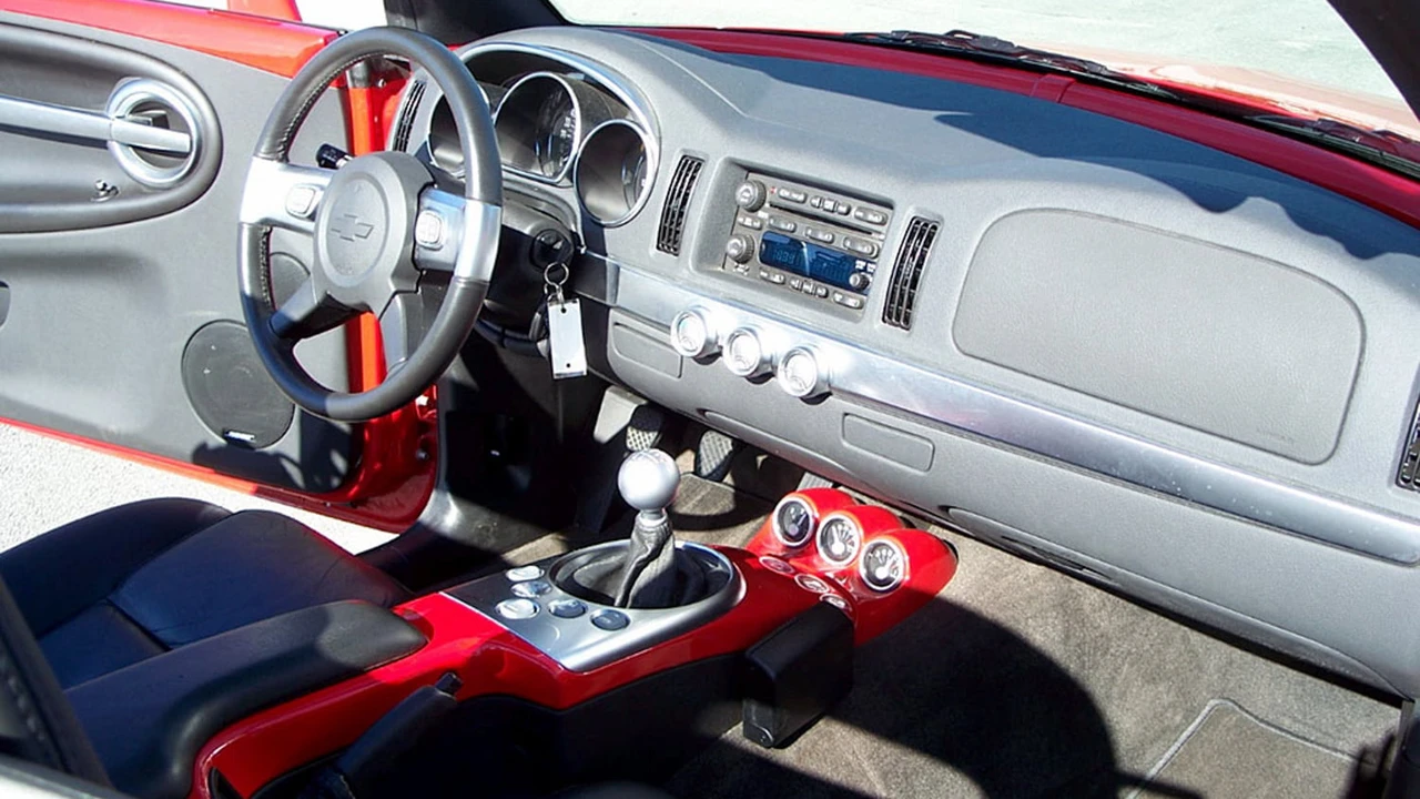 2006 Chevrolet SSR - Image 4 of 20