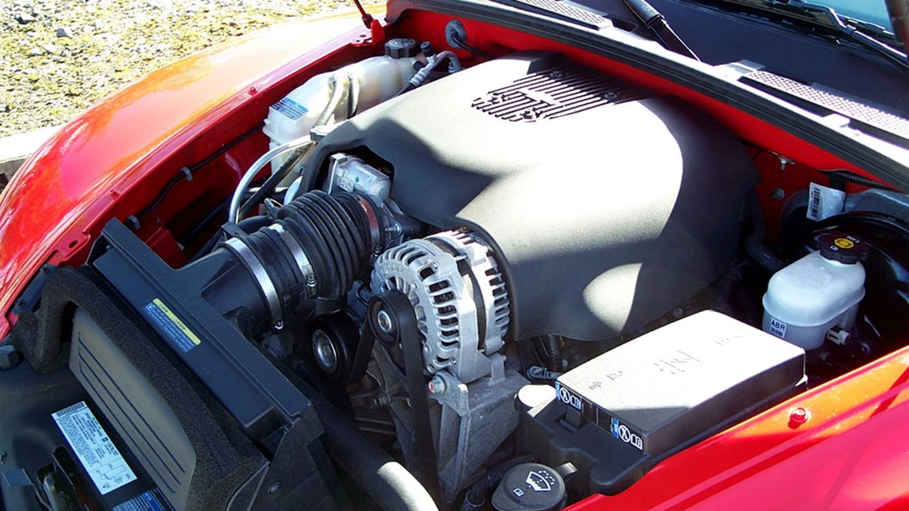 2006 Chevrolet SSR - Image 8 of 20