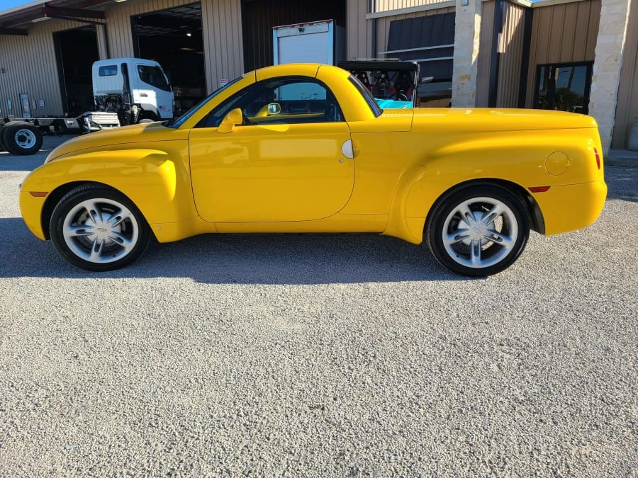 2006 Chevrolet SSR - Image 13 of 17