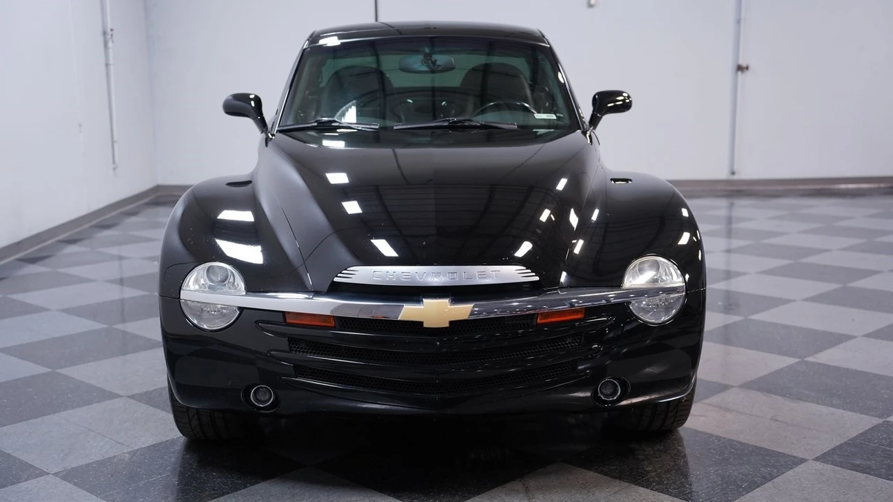 2006 Chevrolet SSR - Image 16 of 21