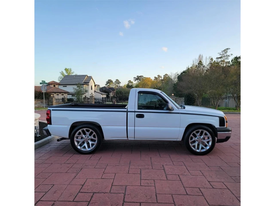 2006 Chevrolet Silverado 1st Gen - Image 3 of 31