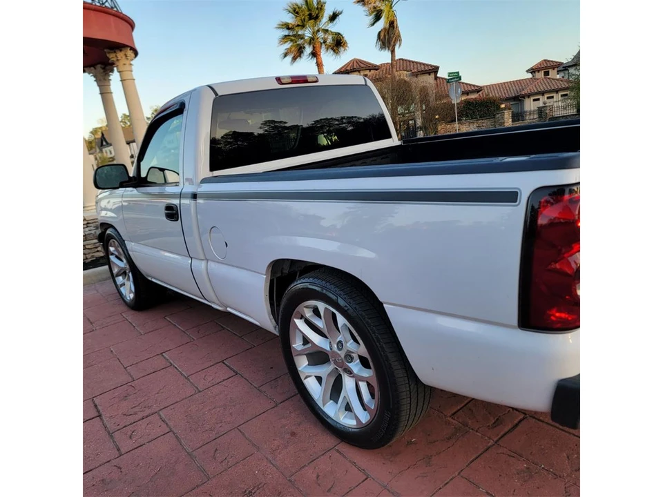 2006 Chevrolet Silverado 1st Gen - Image 9 of 31
