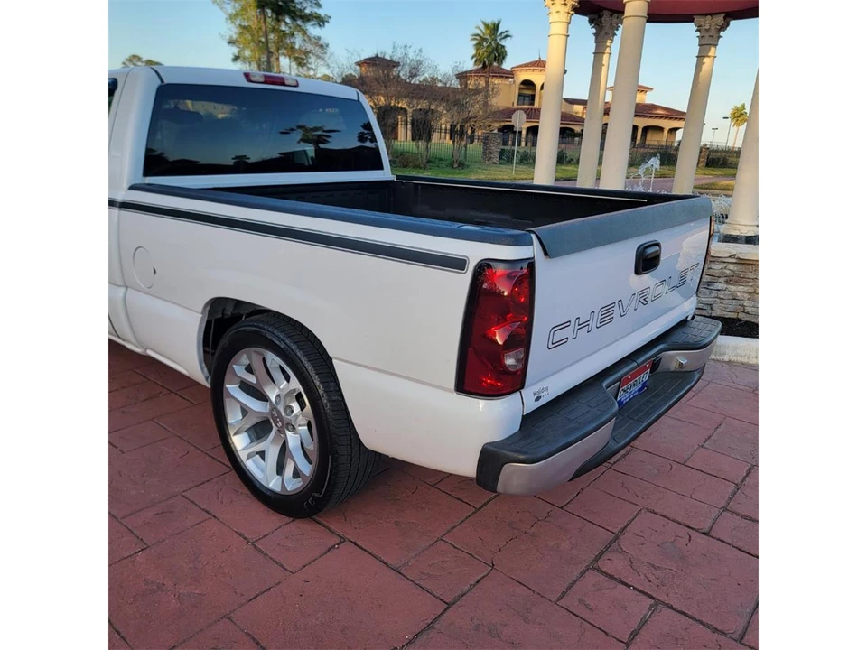 2006 Chevrolet Silverado 1st Gen - Image 16 of 31