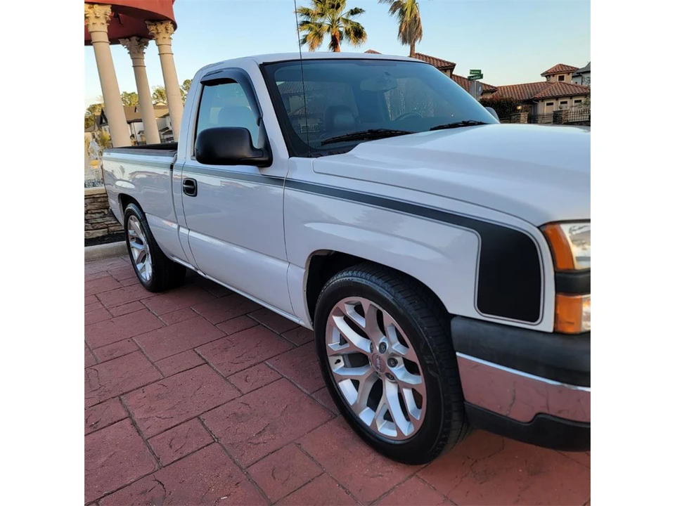 2006 Chevrolet Silverado 1st Gen - Image 6 of 31