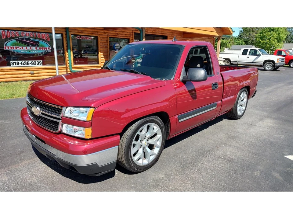 2006 Chevrolet Silverado 1st Gen - Image 3 of 31