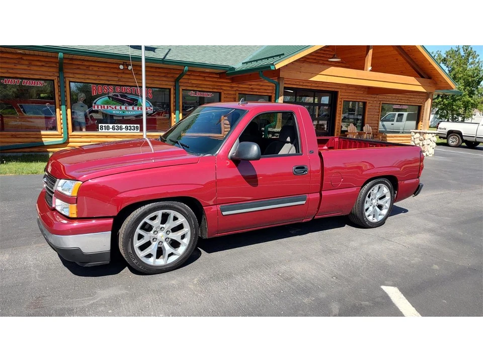 2006 Chevrolet Silverado 1st Gen - Image 4 of 31