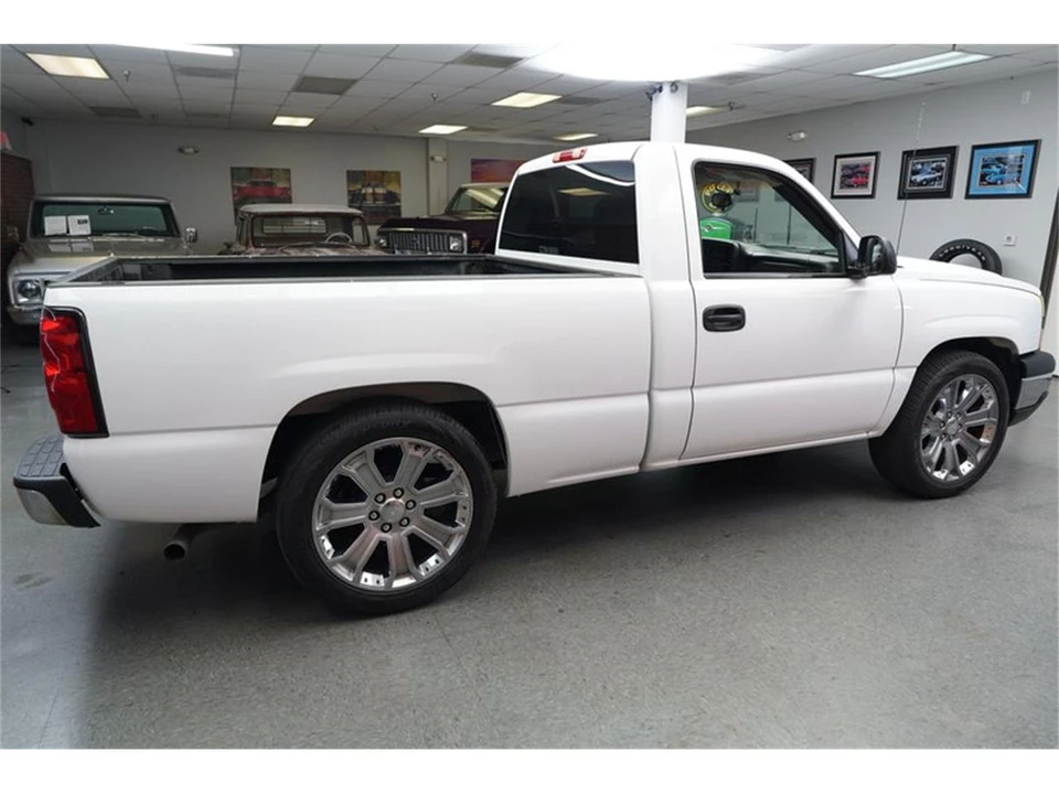 2006 Chevrolet Silverado 1st Gen - Image 8 of 31