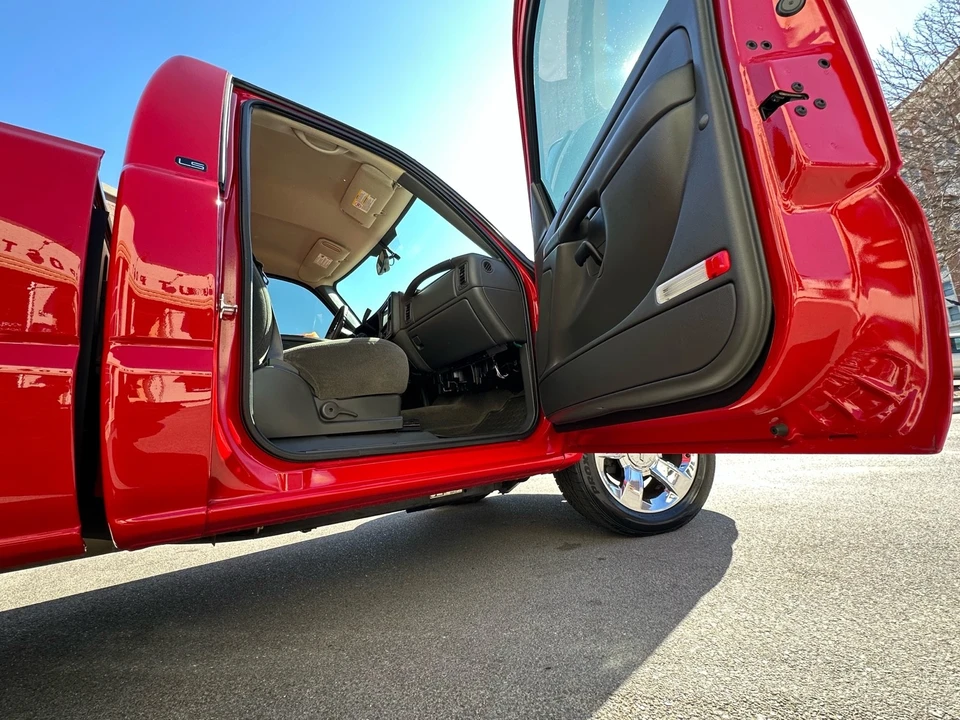 2006 Chevrolet Silverado 1st Gen - Image 10 of 21