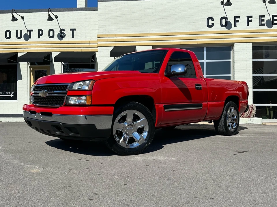 2006 Chevrolet Silverado 1st Gen - Image 2 of 21