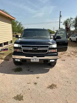 2006 Chevrolet Silverado 1500 Crew Cab LS Pickup 4D 5 3/4 ft