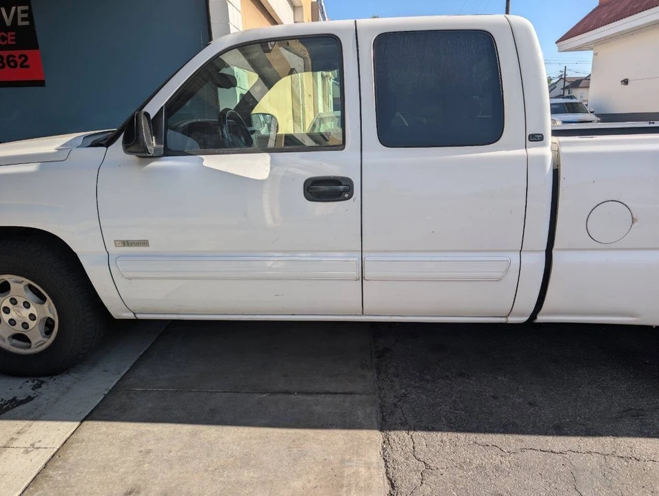 2006 Chevrolet Silverado 1st Gen - Image 3 of 11
