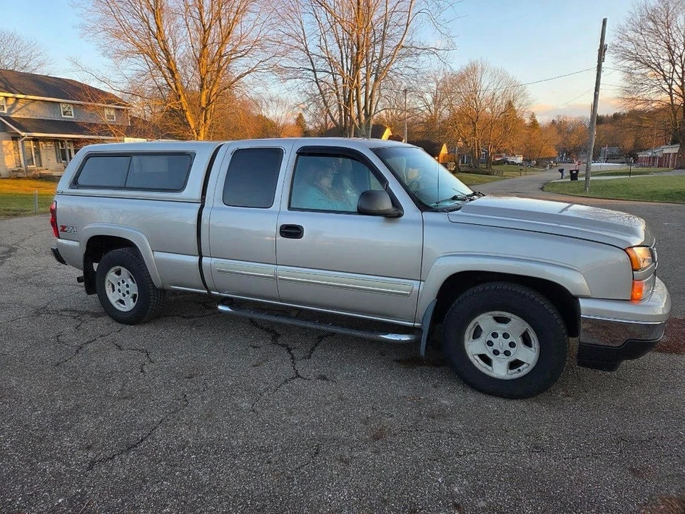 2006 Chevrolet Silverado 1st Gen - Image 4 of 12