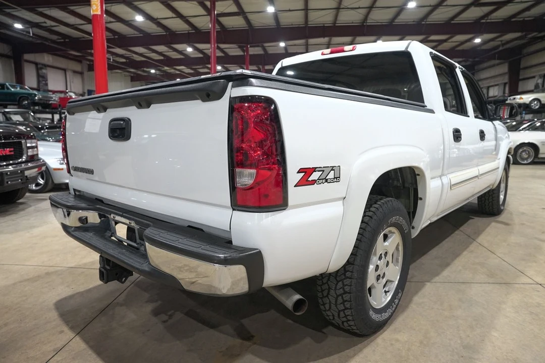 2006 Chevrolet Silverado 1st Gen - Image 8 of 21